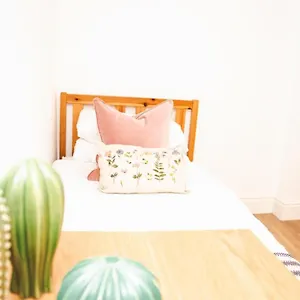 Garden Flat In Period Centrally Located Bath