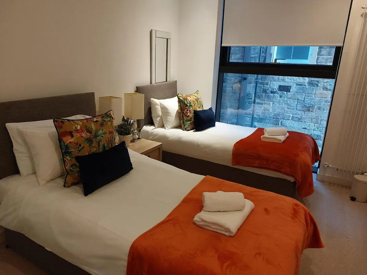 Quartermile Luxury Landing Apartment Edinburgh